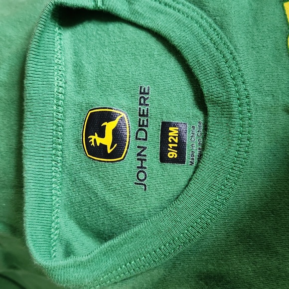 Carhartt, Cabela's & John Deere triple bodysuit + hat baby lot - Picture 8 of 11